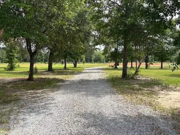 20140 Walden Street, Covington, LA 70435