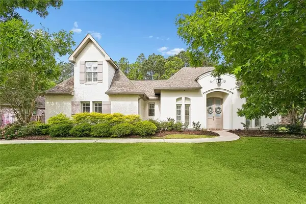 2653 Bluff Court, Mandeville, LA 70448