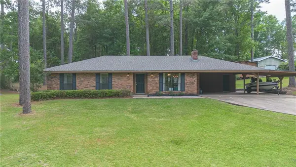 135 Dana Drive, Pineville, LA 71360