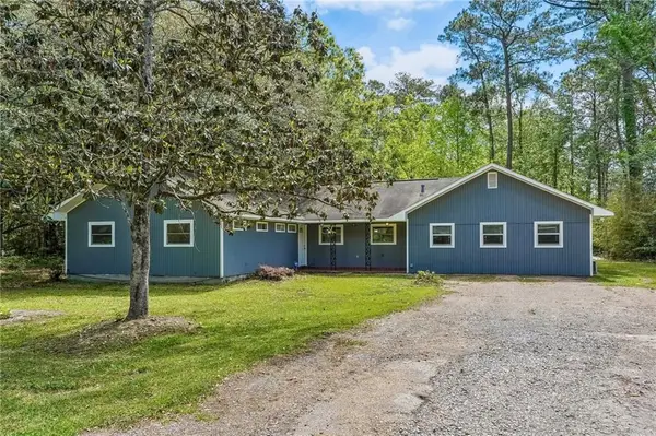 61106 Anchorage Road, Lacombe, LA 70445