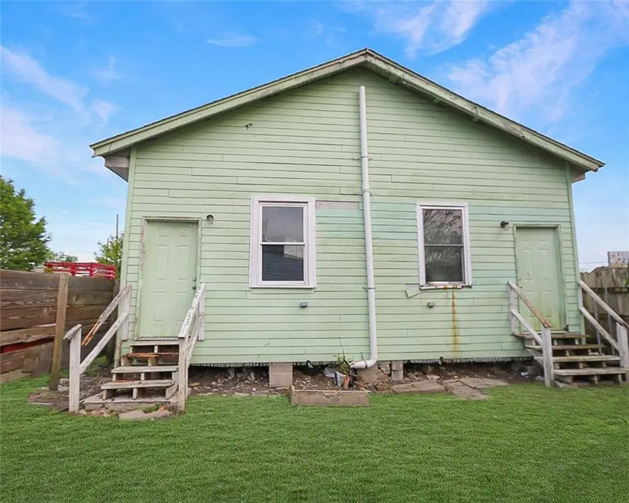 2511 13 La Salle Street, New Orleans, LA 70113 - #2