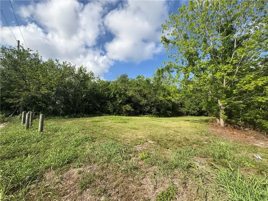 3743 Saint Ferdinand Street, New Orleans, LA 70126 - #2