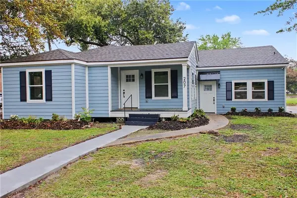 207 S Spruce Street, Hammond, LA 70403