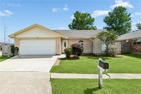 19 Bistineau Court, Kenner, LA 70065