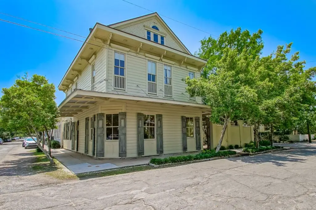 3900 Coliseum Street, New Orleans, LA 70115 - #1