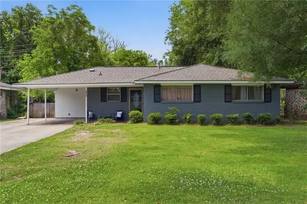 472 Fountainebleau Drive, Baton Rouge, LA 70819