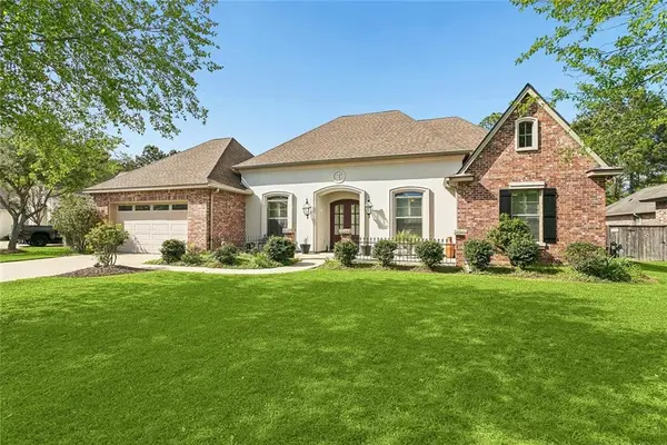 751 Place Saint Etienne Drive, Covington, LA 70433
