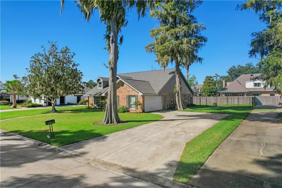 31 E Woodlawn Drive, Destrehan, LA 70047 - #2