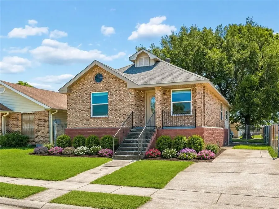 2045 Gladstone Drive, Marrero, LA 70072 - #2