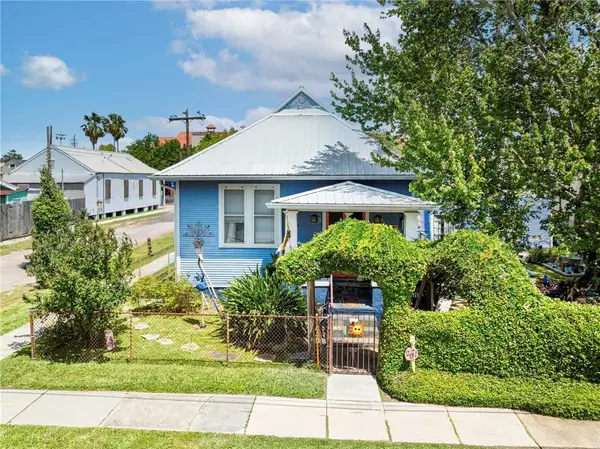 2871 Ponce De Leon Street, New Orleans, LA 70119