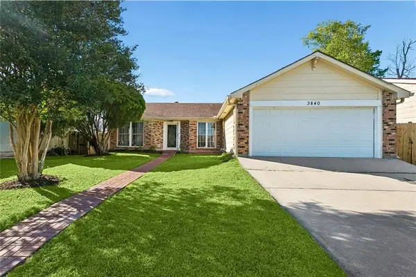 3840 Clover Lane, Harvey, LA 70058
