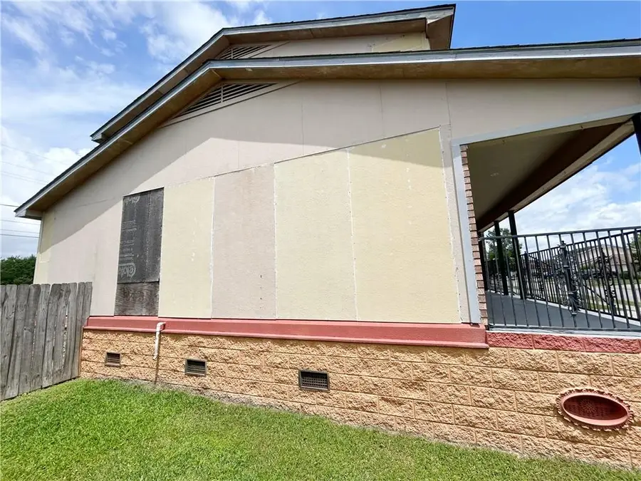 1036 Fairfax Drive, Gretna, LA 70056 - #3