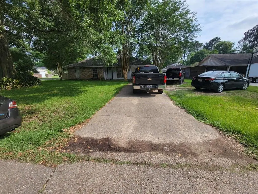 8848 Timber Drive, Denham Springs, LA 70726 - #1