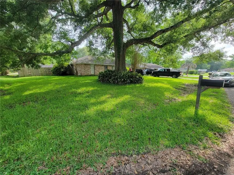 8848 Timber Drive, Denham Springs, LA 70726 - #3