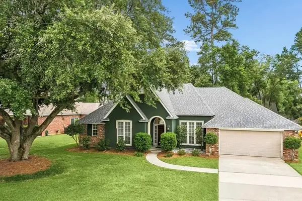 1332 S Ridge Drive, Mandeville, LA 70448
