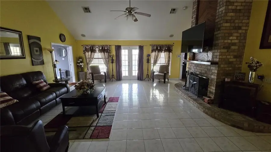 2207 Pine Valley Drive, La Place, LA 70068 - #3