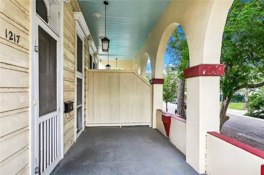 1215-1217 Constantinople Street, New Orleans, LA 70115 - #3