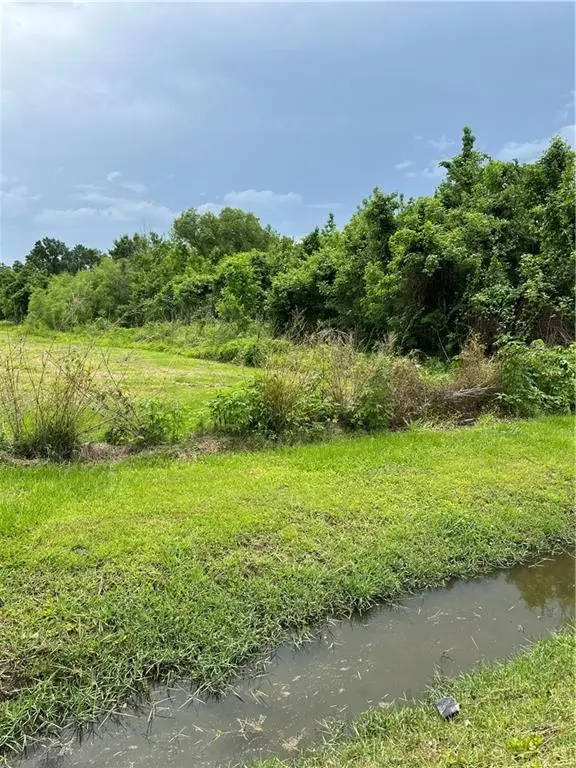 S. Kenner Avenue, Waggaman, LA 70094 - #2