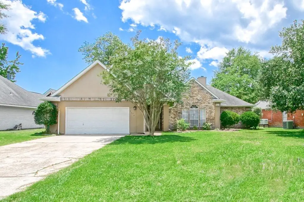3070 Pine Place, Mandeville, LA 70448 - #1