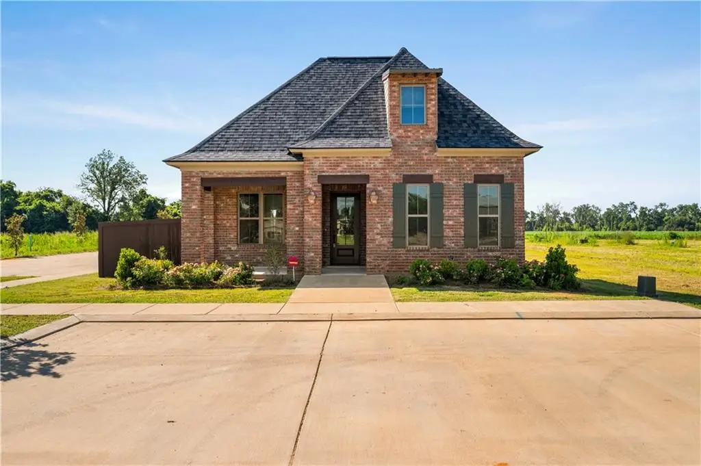 1004 Traditions Loop, Alexandria, LA 71303 - #1
