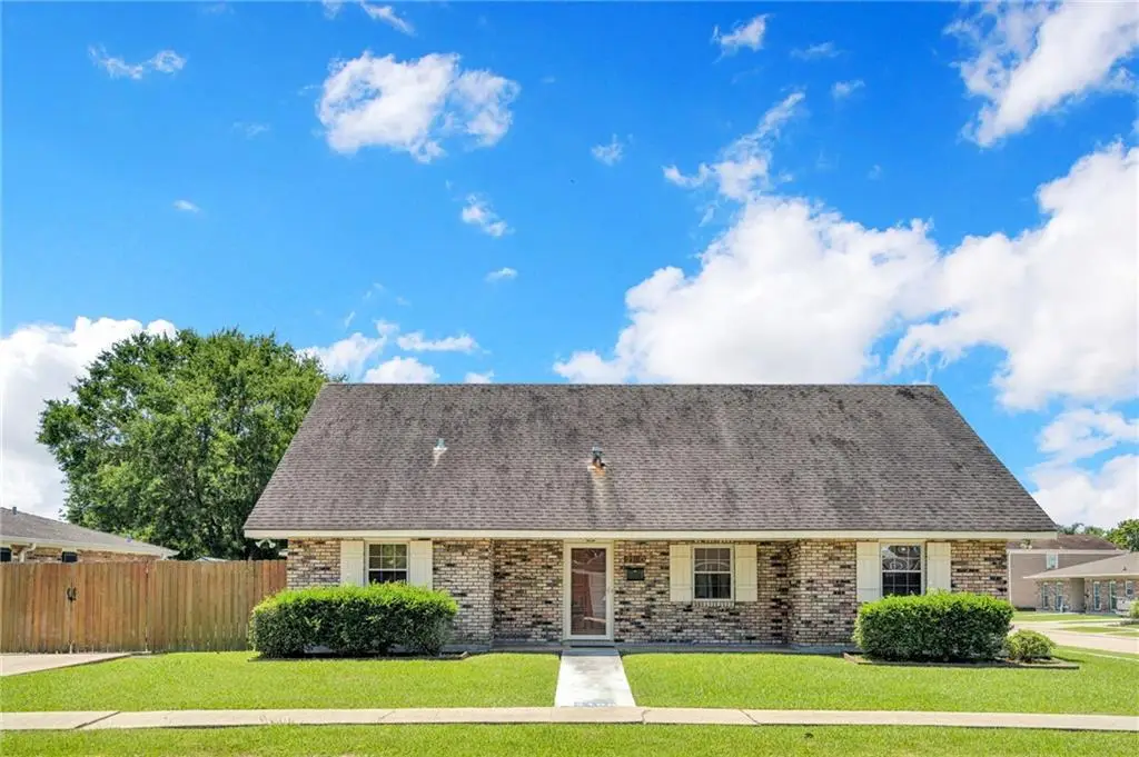 2160 Glouster Street, Terrytown, LA 70056 - #1