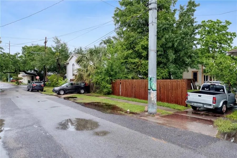 412 S Bernadotte Street, New Orleans, LA 70119 - #2