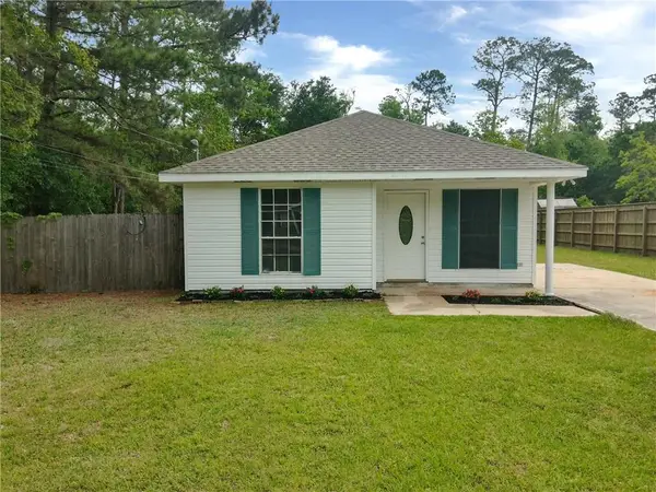 112 E Cherrywood Lane, Pearl River, LA 70452