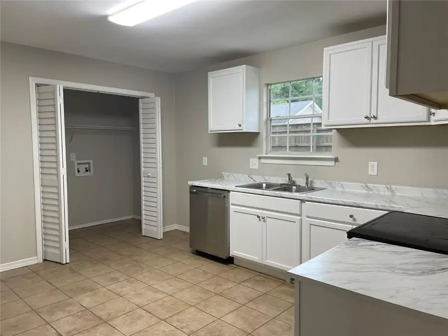112 E Cherrywood Lane, Pearl River, LA 70452 - #3