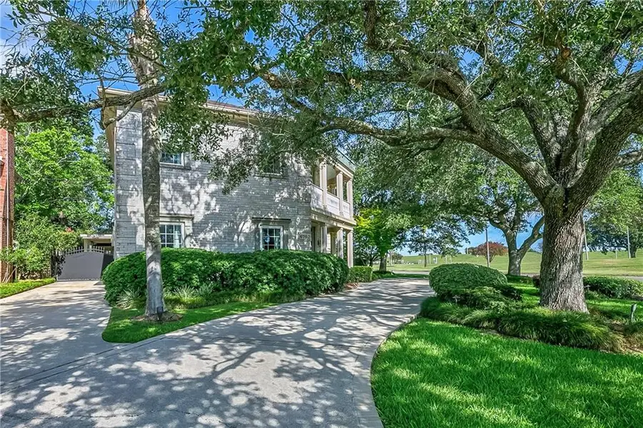 6702 Beauregard Avenue, New Orleans, LA 70124 - #2