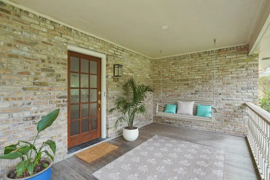 926 W 14 Avenue, Covington, LA 70433 - #3