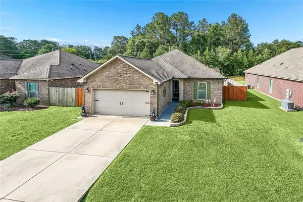 712 Branch Crossing Drive, Covington, LA 70435