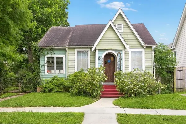824 Pontalba Street, New Orleans, LA 70124