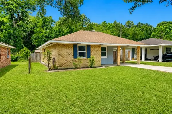 25623 Rosedown Drive, Denham Springs, LA 70726