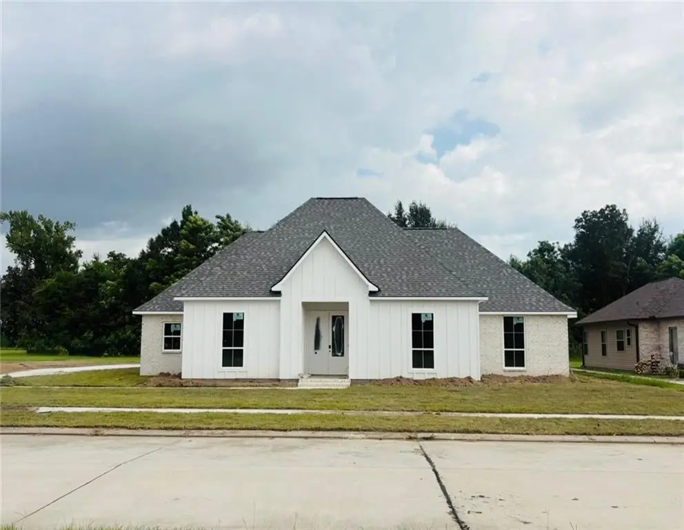 147 River Place Drive, Hahnville, LA 70057 - #1