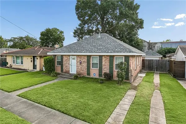 11 Tribune Street, Metairie, LA 70001