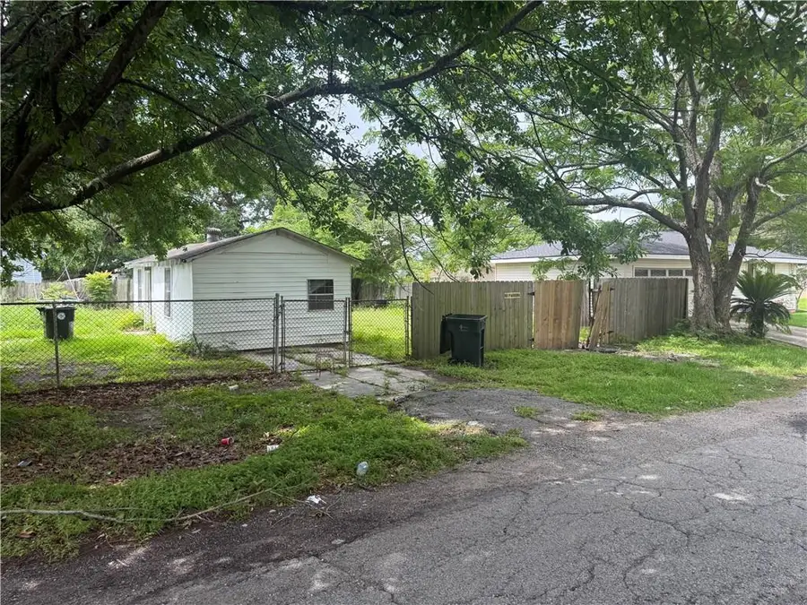 1401 Shirley Drive, New Orleans, LA 70114 - #2