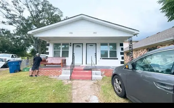1300 02 S Dilton Street, Metairie, LA 70003