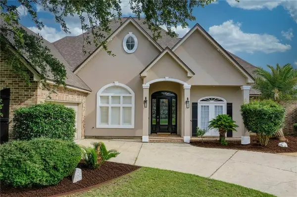 316 W Honors Point Court, Slidell, LA 70458
