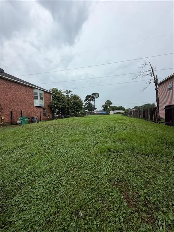 264 Southwood Drive, Gretna, LA 70056
