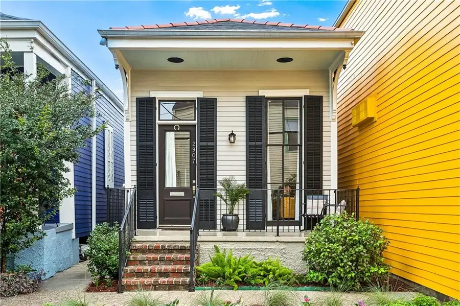 2907 Laurel Street, New Orleans, LA 70115 - #2