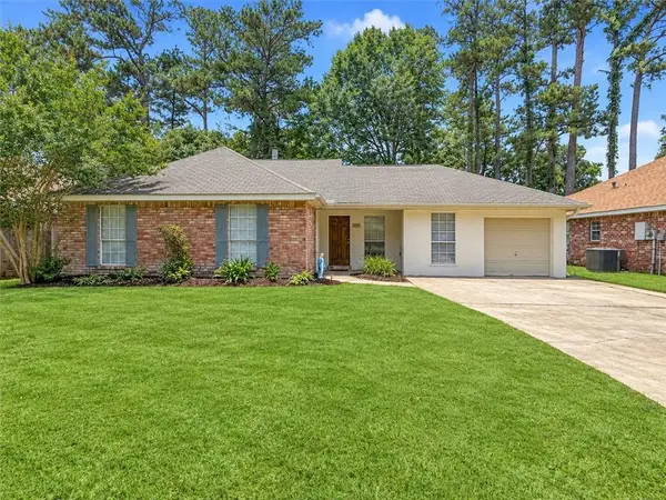 2154 Biron Street, Mandeville, LA 70448