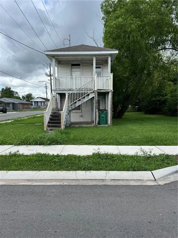 2400 Clouet Street, New Orleans, LA 70119