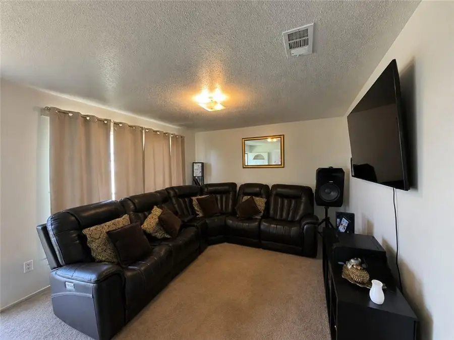 7841 Gwen Street, Westwego, LA 70094 - #3