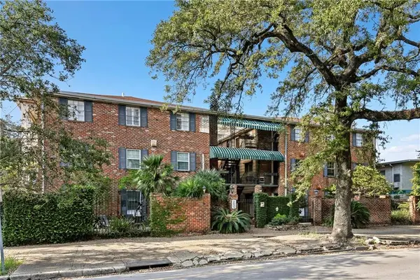 2855 St Charles Avenue #306, New Orleans, LA 70115