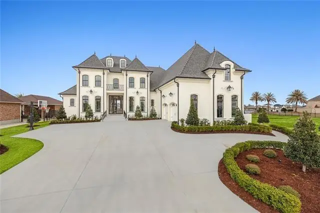 1085 Lakeshore Boulevard, Slidell, LA 70461 - #1