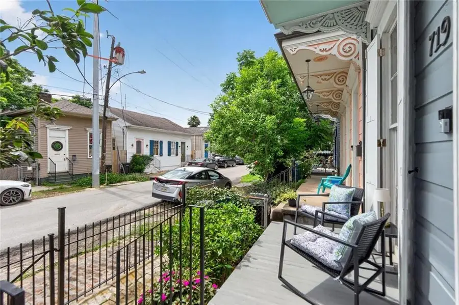 719 Pleasant Street, New Orleans, LA 70115 - #2