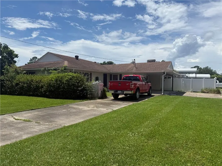 305 Rhodes Street, Slidell, LA 70458 - #2