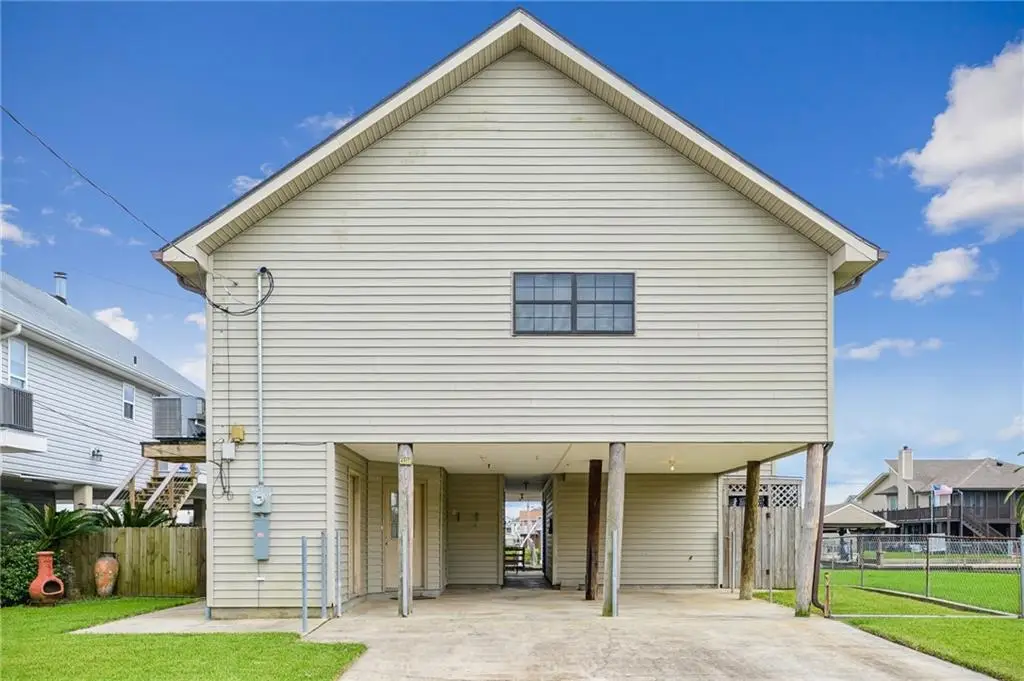 4917 Lisa Ann Drive, Barataria, LA 70036 - #1