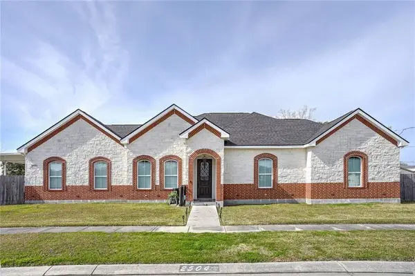 2504 Campagna Drive, Chalmette, LA 70043