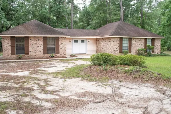 31074 Shannon Drive, Lacombe, LA 70445
